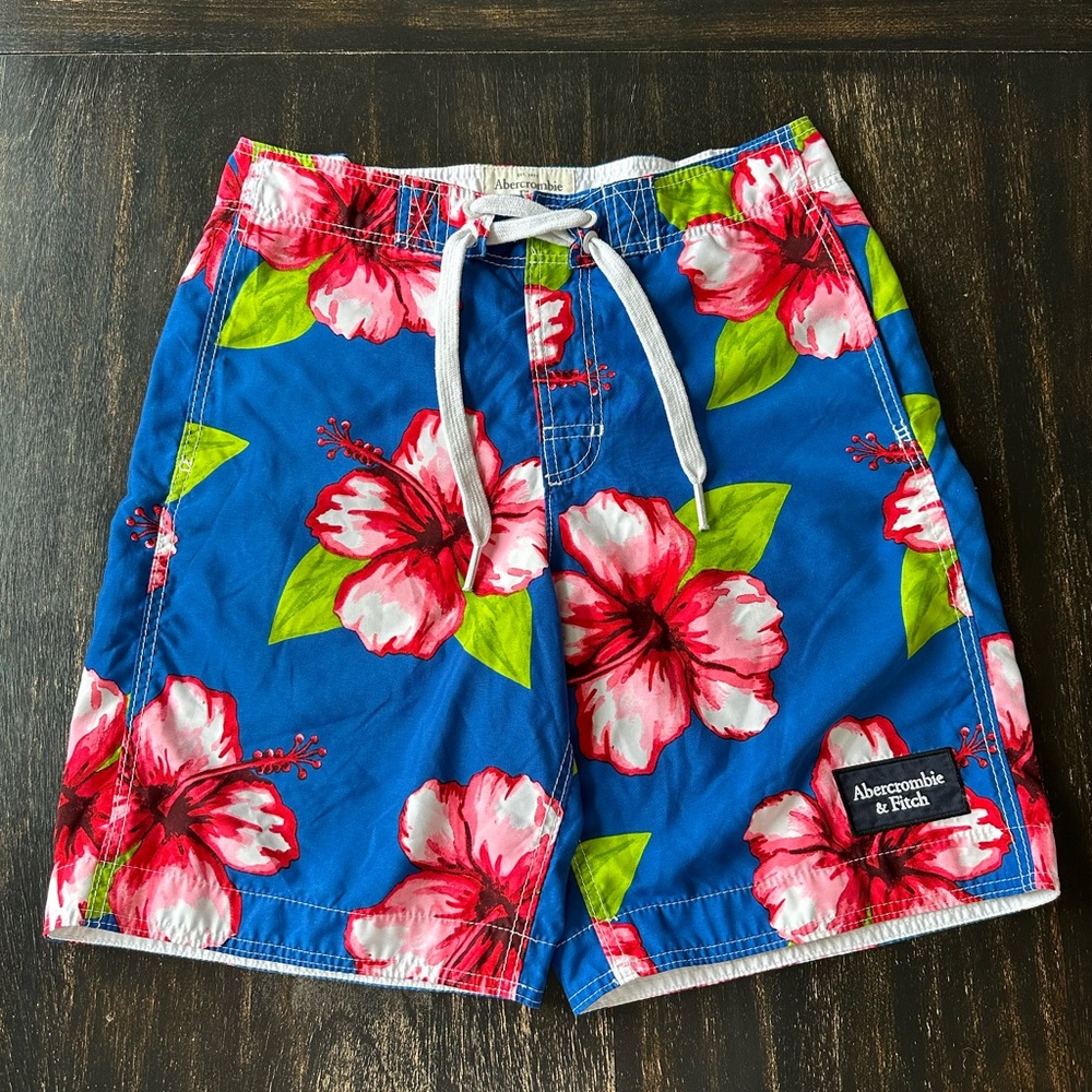 Men's Abercrombie & Fitch Tropical
Swim Trunks.Size Medium